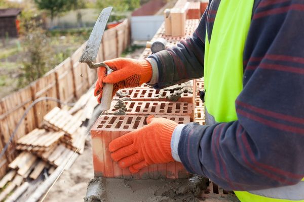 Its a dangerous and difficult task - Masonry Contractors Of South Shore, MA